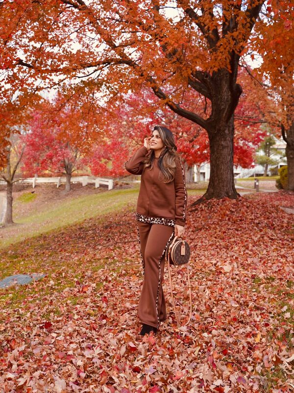 Roopsi Bansal in a cozy fall look with Dream Pairs boots