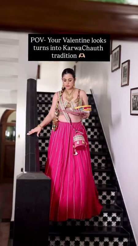Roopsi Bansal getting ready for Karwa Chauth in jewelry from Badri Sarraf Kalyanpur