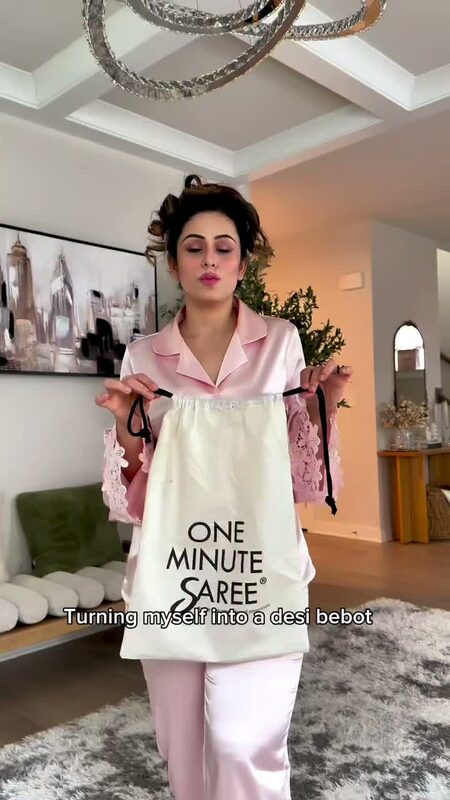Roopsi Bansal transforming into a saree look with The One Minute Saree