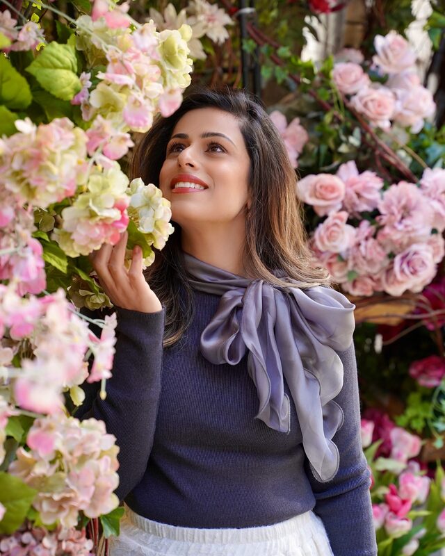 Roopsi Bansal in a floral top and skirt from Chicwish