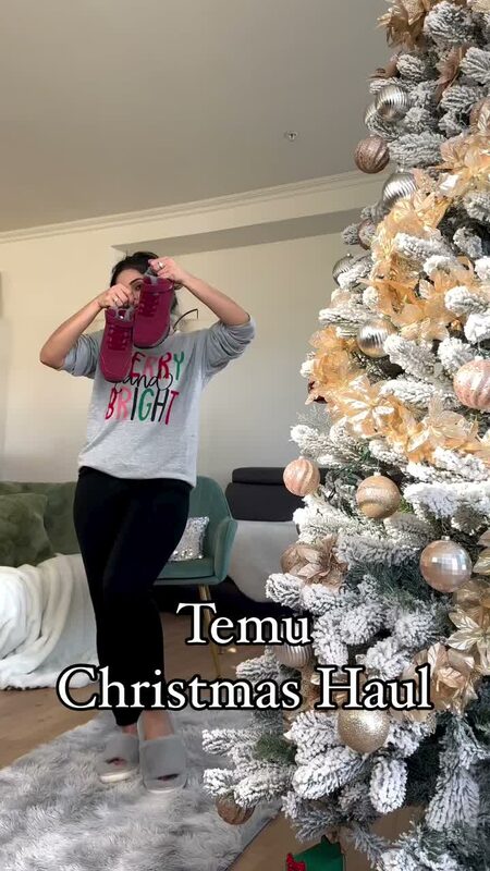 Roopsi Bansal styling an affordable holiday outfit haul