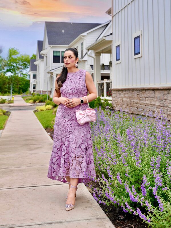 Roopsi Bansal dressed in lavender