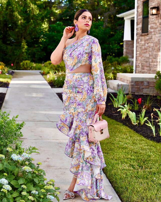 Roopsi Bansal in a dress from Jardin Vue with heels from Acme Fun and a bag from SHEIN