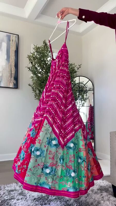 Roopsi Bansal in a pink lehenga from Vasansi Jaipur