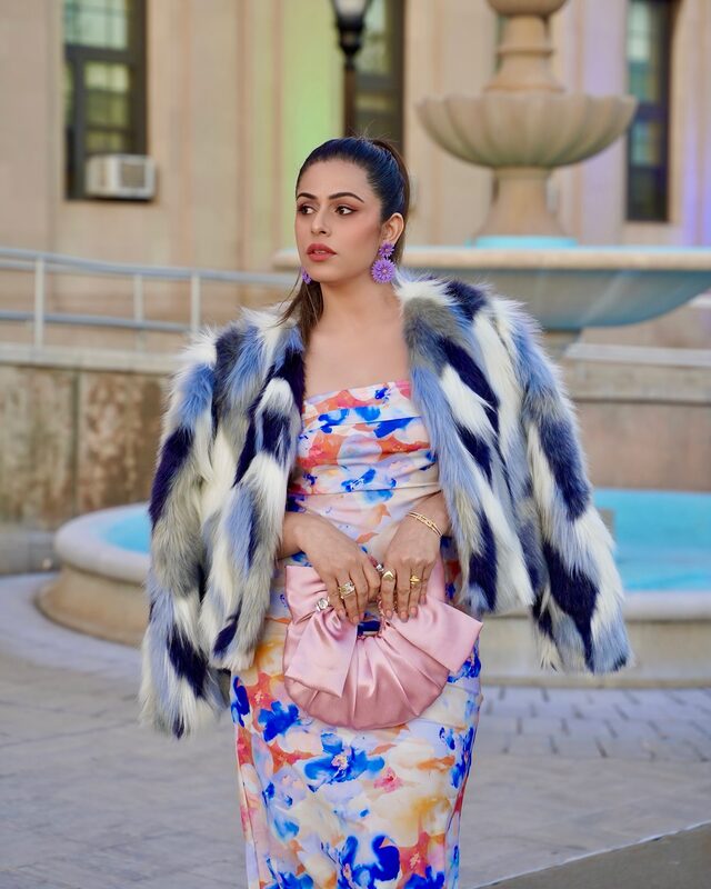 Roopsi Bansal in a Shein dress and jacket with a German Kabirski ring